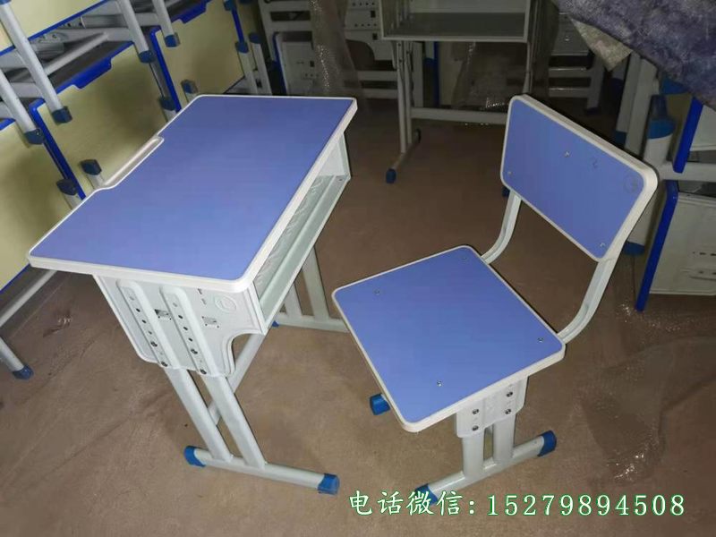恩施双柱单人课桌椅