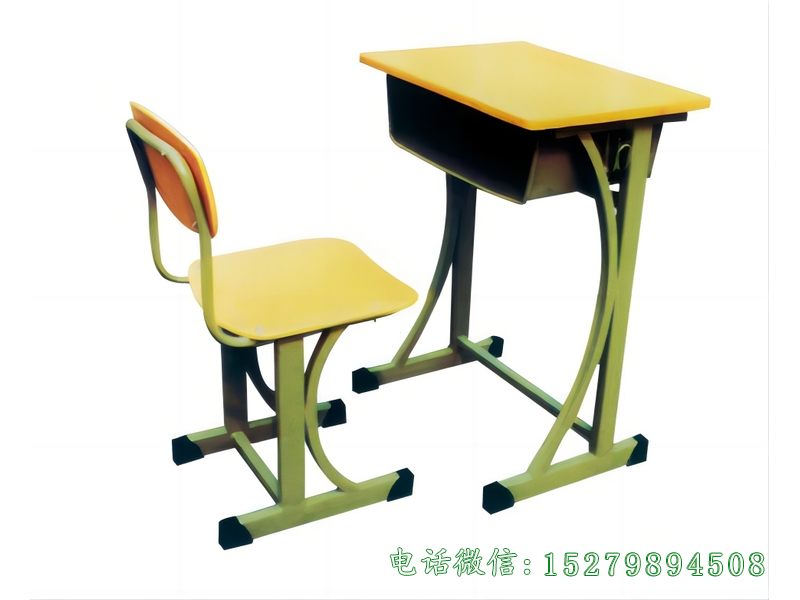 临川小学钢木课桌椅