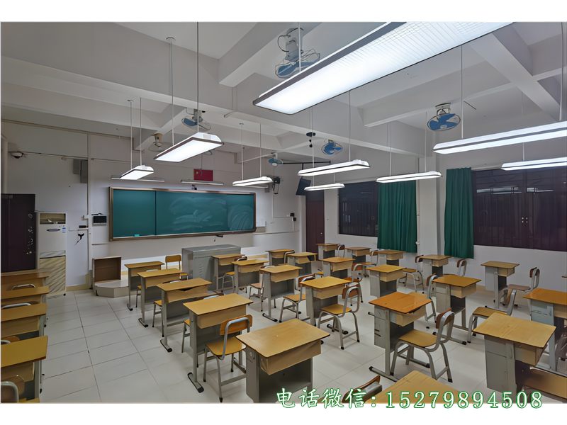 临川中学教室用课桌椅
