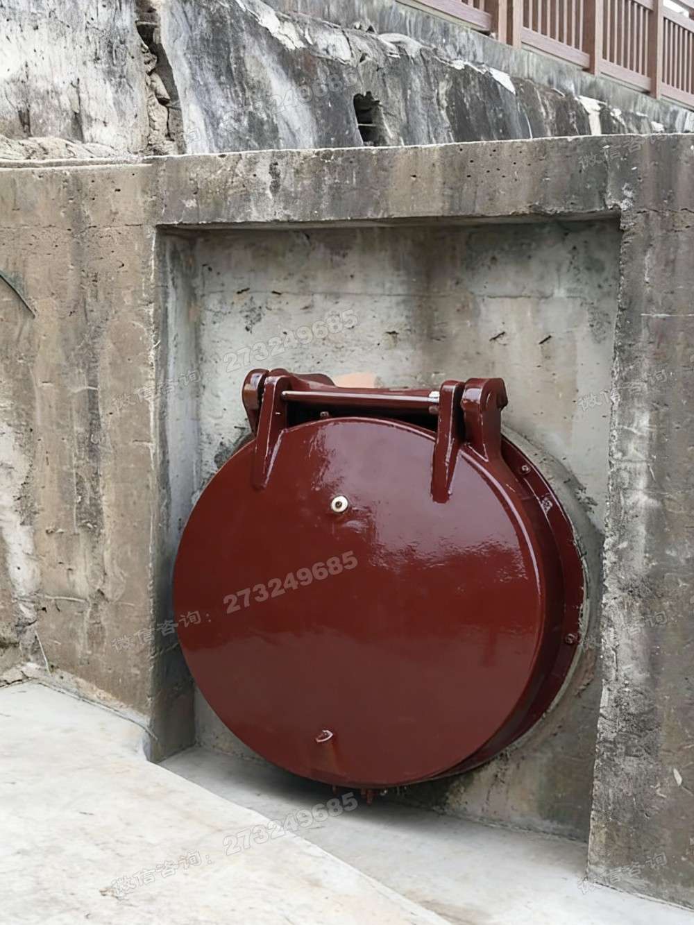 砼基棕红拍门