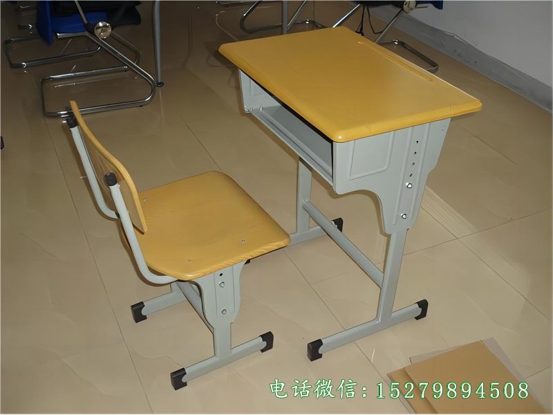 西湖校用单人课桌椅