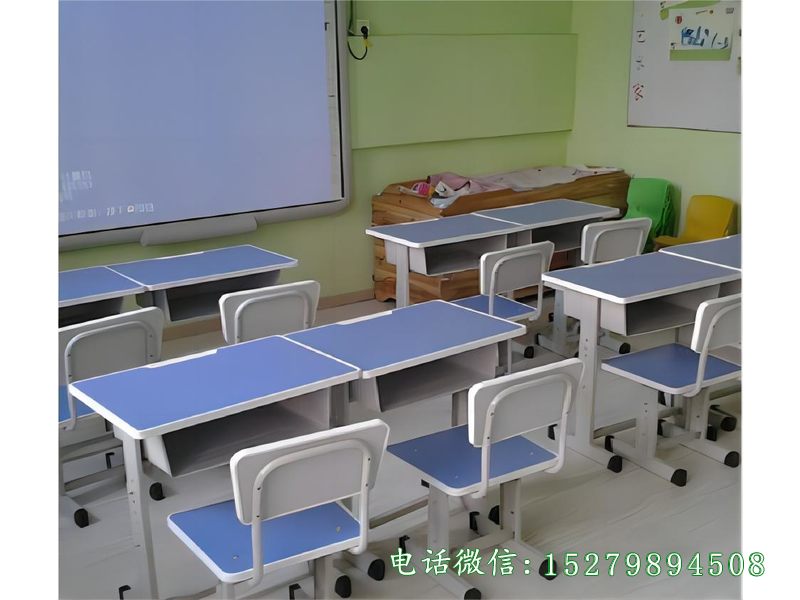 临川培训校用课桌椅